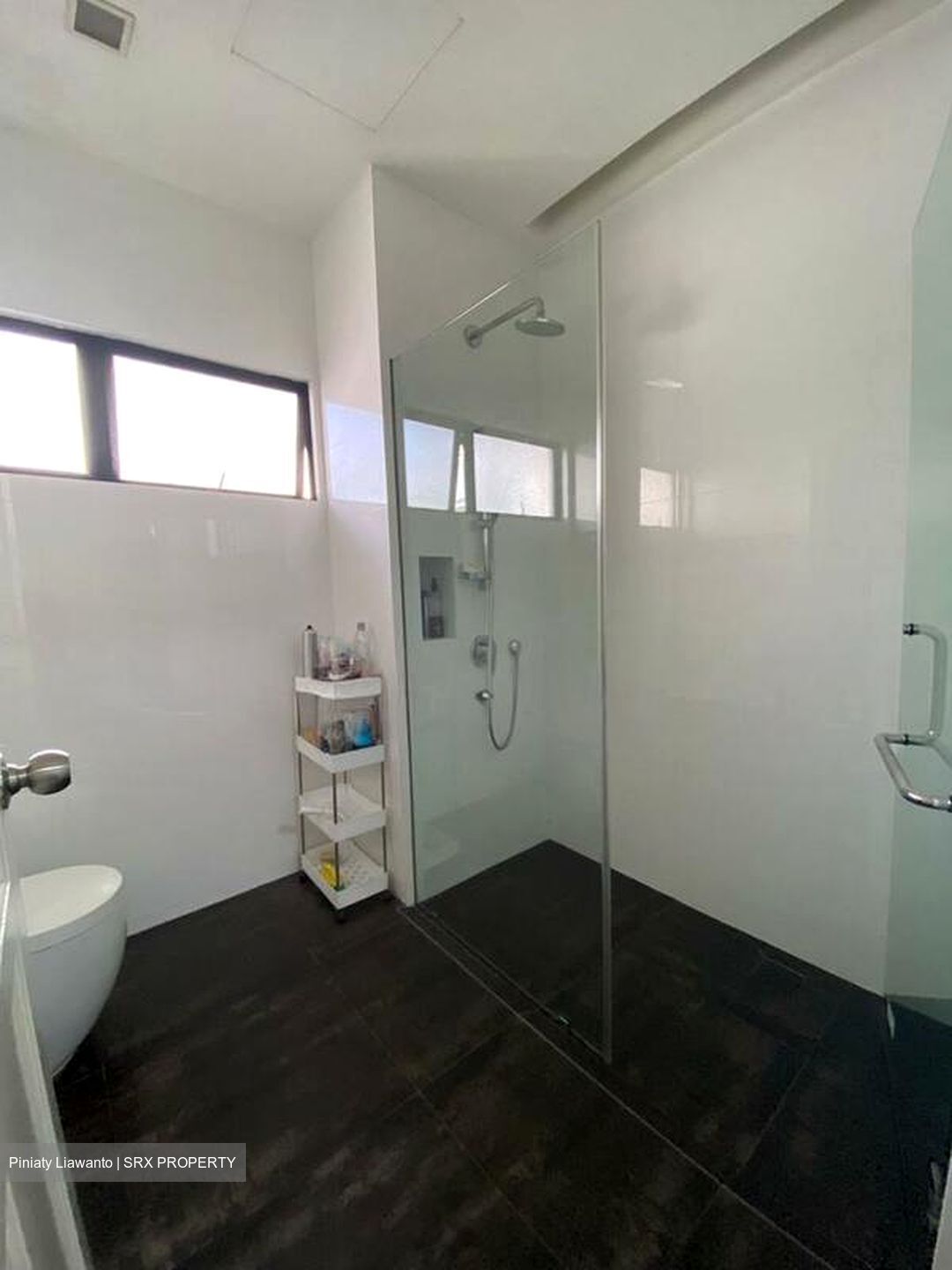 Adam Road (D11), Terrace #569635111
